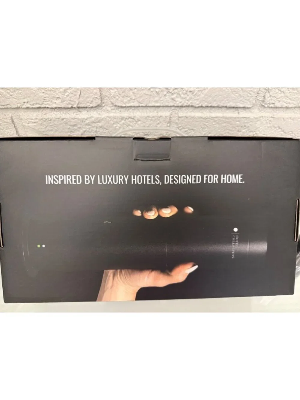 Studio Pro Hotel Collection Scent Diffuser & Pro-Pod 1Month Supply